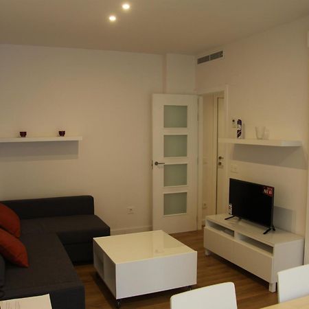 Apartamentos Hiedra Y Tapineria Mercado Central Valencia Bagian luar foto