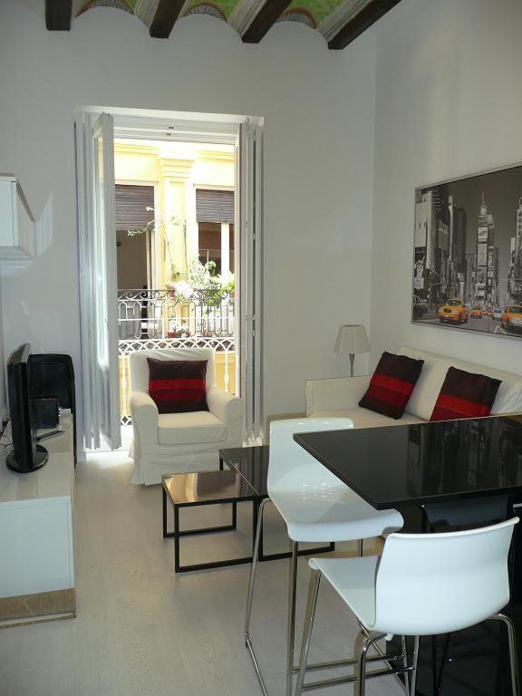 Apartamentos Hiedra Y Tapineria Mercado Central Valencia Bagian luar foto